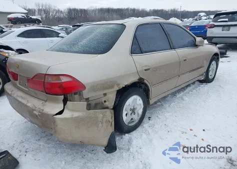 2000 Honda Accord 3.0 Ex from USA, damaged, VIN 1HGCG1657YA015992